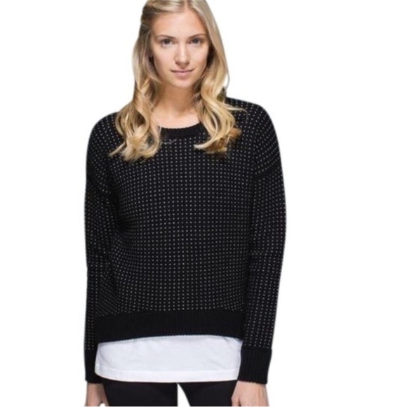lululemon athletica Sweaters - Lululemon Yogi Crew Merino Wool Zip Black Sweater‎